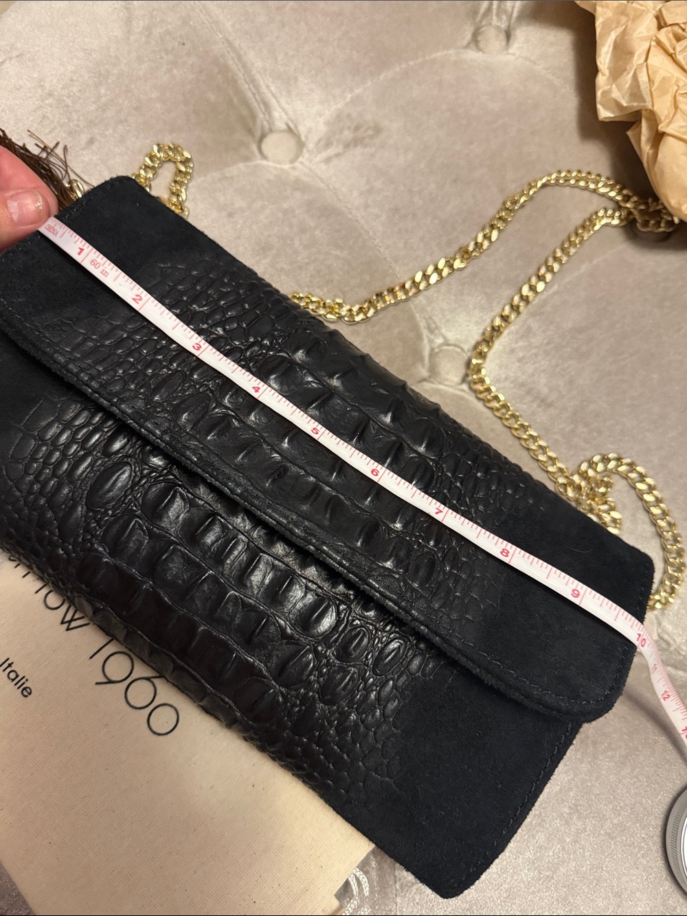 House of Harlow 1960 Black Croc-Embossed Suede Clutch with Gold Chain - Picture 7 of 9